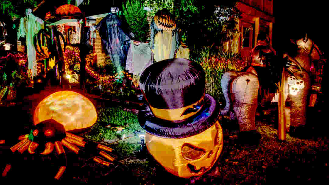 A Haunted Yard in Maryland