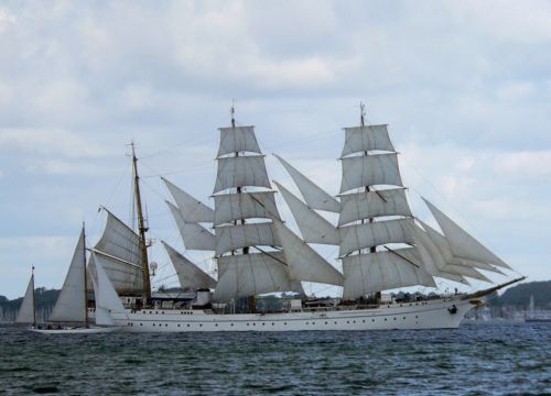 Three-masted sailing ship