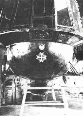 The gondola adorned with the Pour le Mérite order