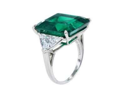 An emerald ring